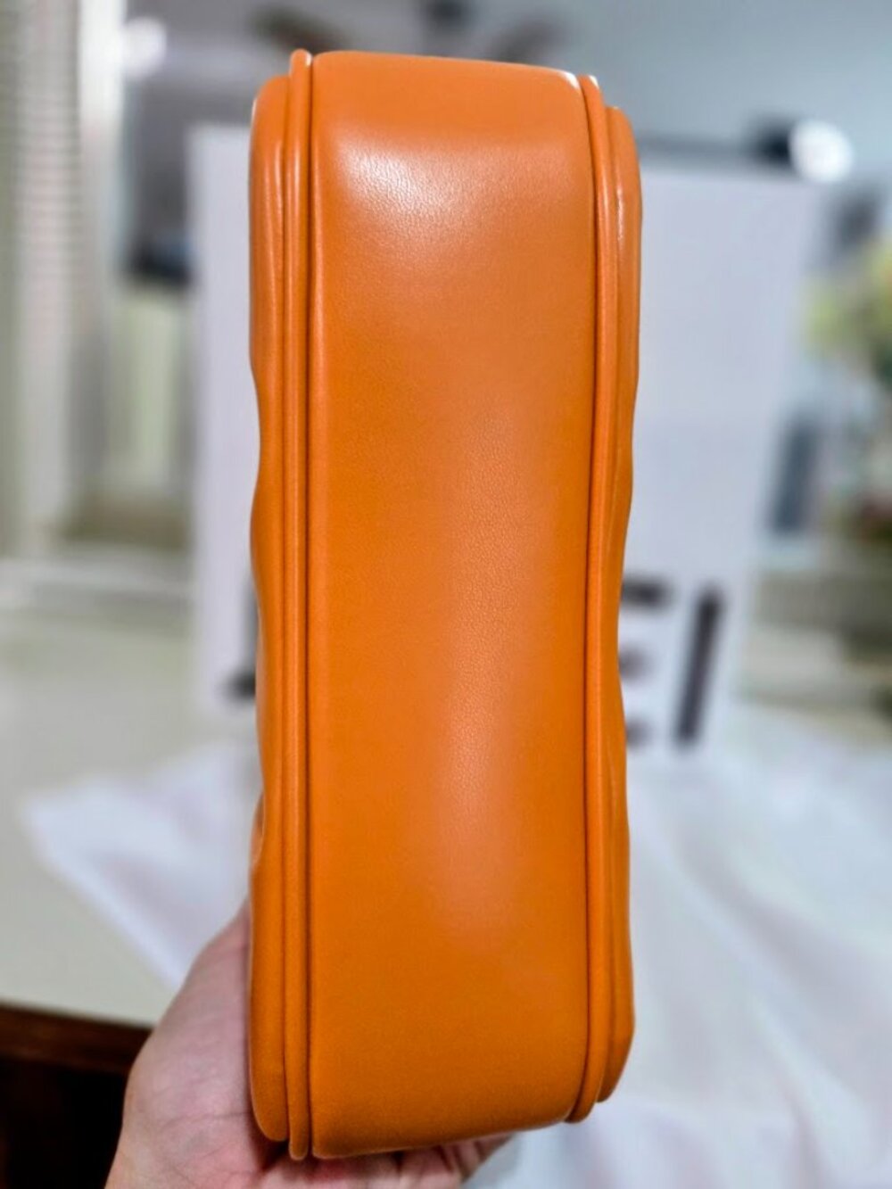 NWT JW PEI Gabbi Bag Orange Ruched Hobo Vegan Leather Purse Box Dust Bag - Picture 5 of 9